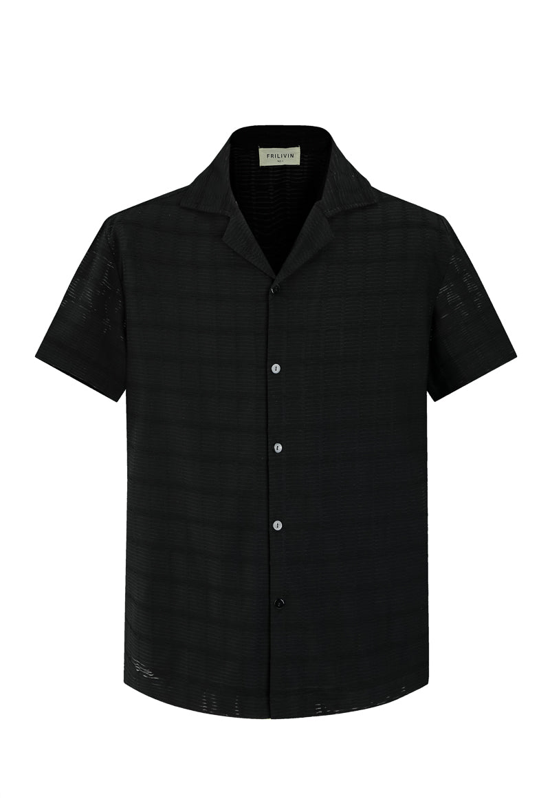 Short-sleeved pleated shirt with revere collar