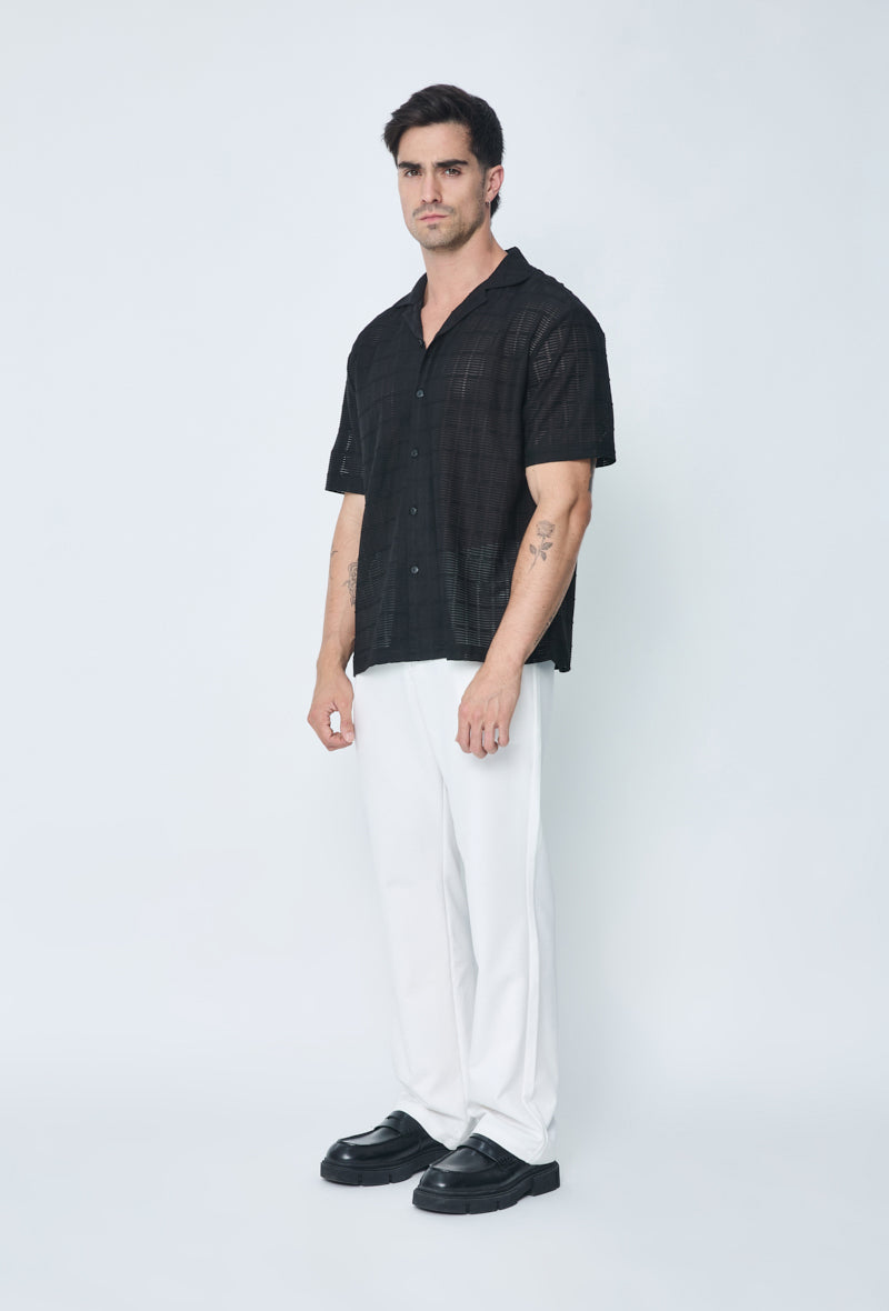 Chemise plissée manches courtes col à revers