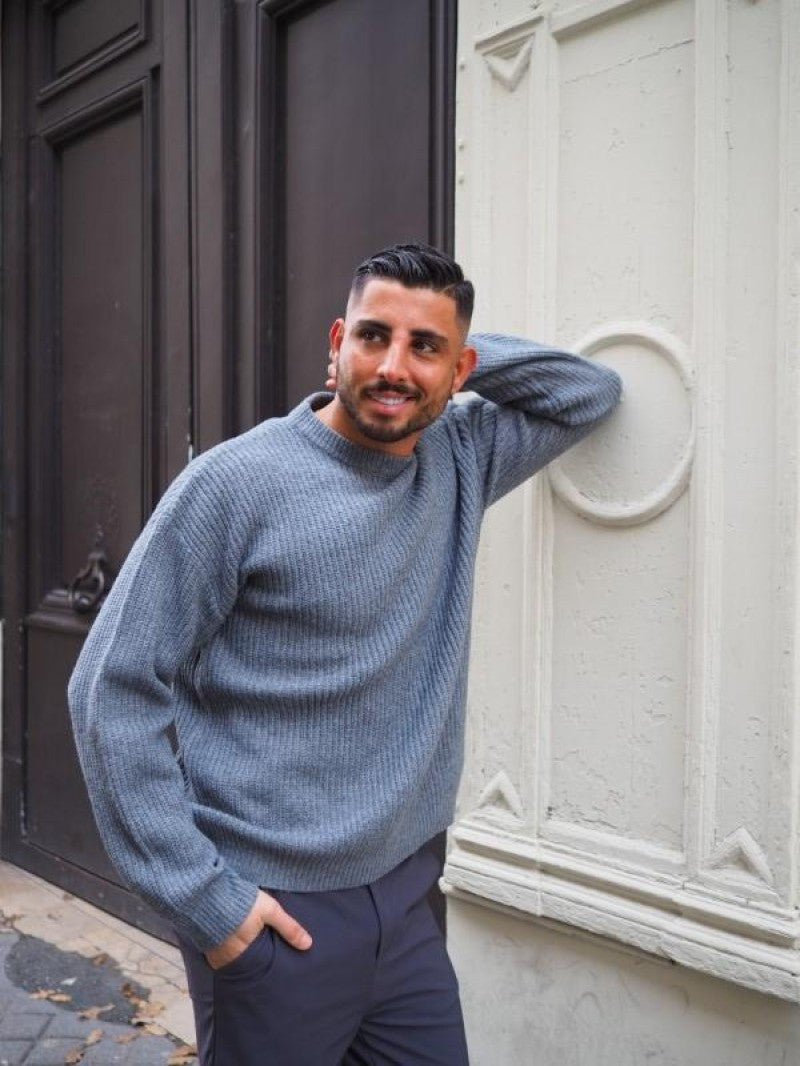 Sweater uni sales