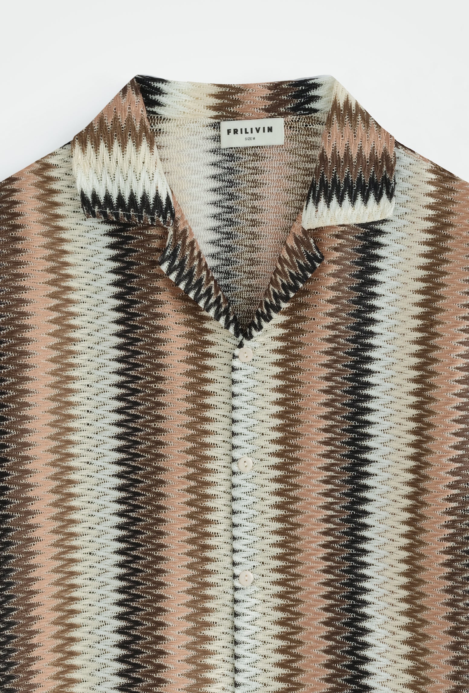 Chemise col cubain motif zigzag
