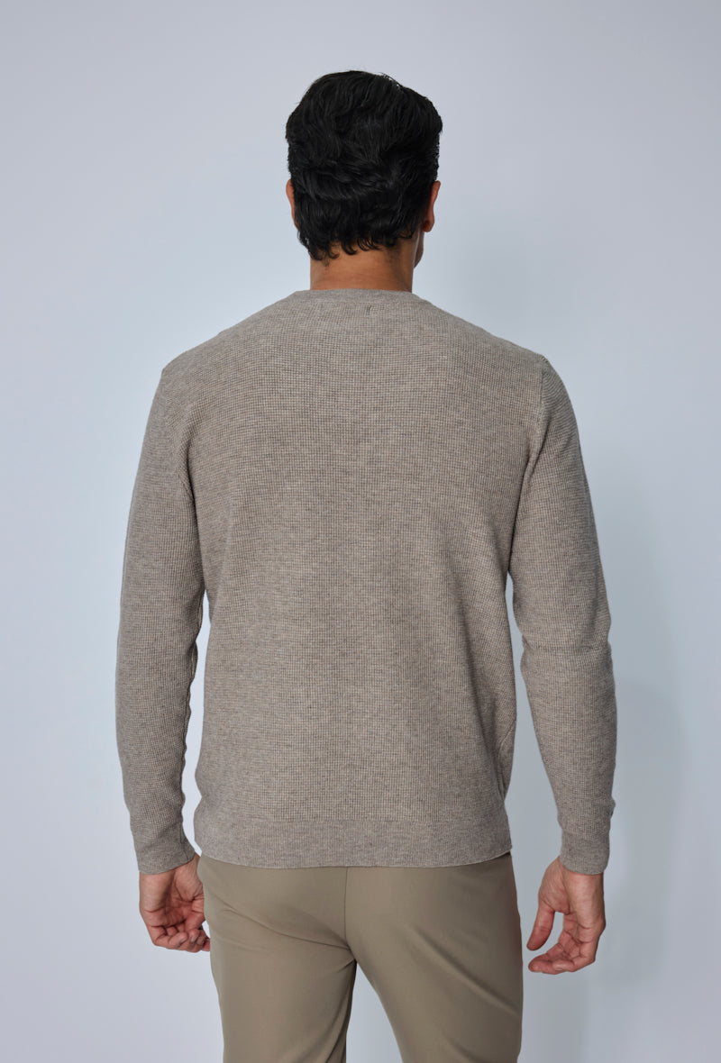 Pull col rond structuré