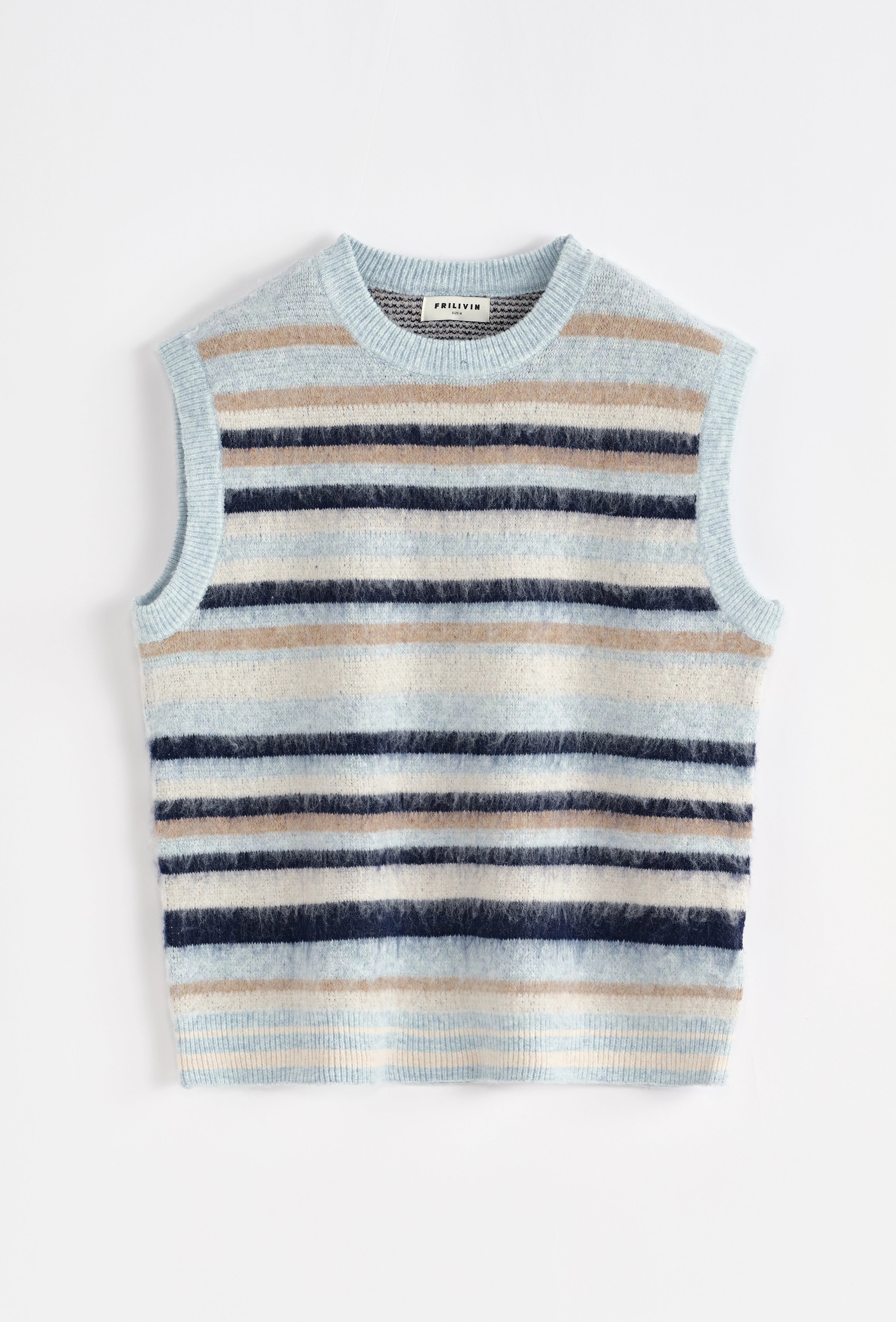 CFA50422-14__BLEU_20_1.webp