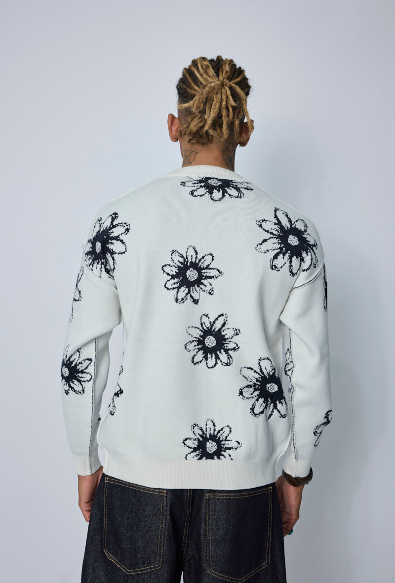Pull col rond fleuri
