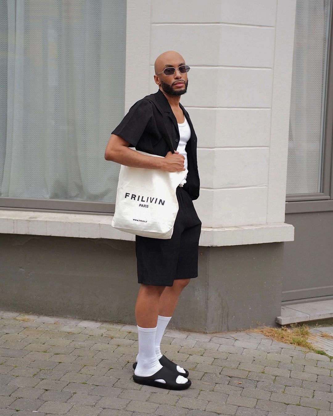 CozyonaFriday.Setfrom-_frilivinSunglassesfrom-_thelightprojektShoesfrom-_crocs-_crocseurope_chvrlybiey_outfitoftheday_gifted_classyvision_inspofashion_fashionblogger_ootd_outfitinspir_29bc5fa7-2062-49e9-ab6c-c61b02db43b8.jpg