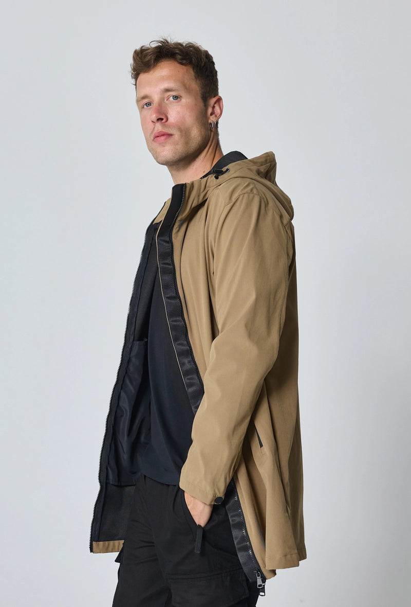 Veste mi-longue