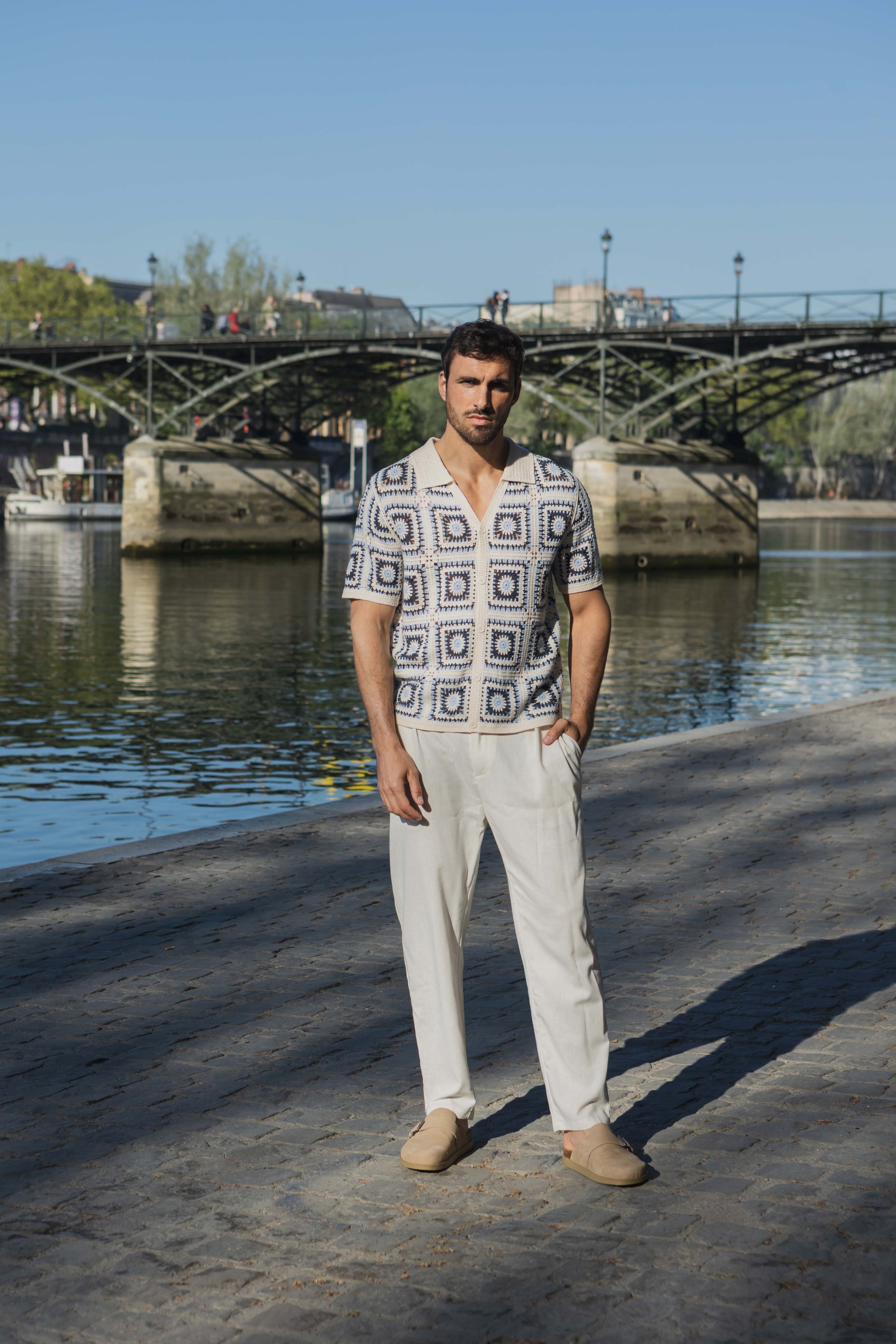 Chemise ajourée à boutons