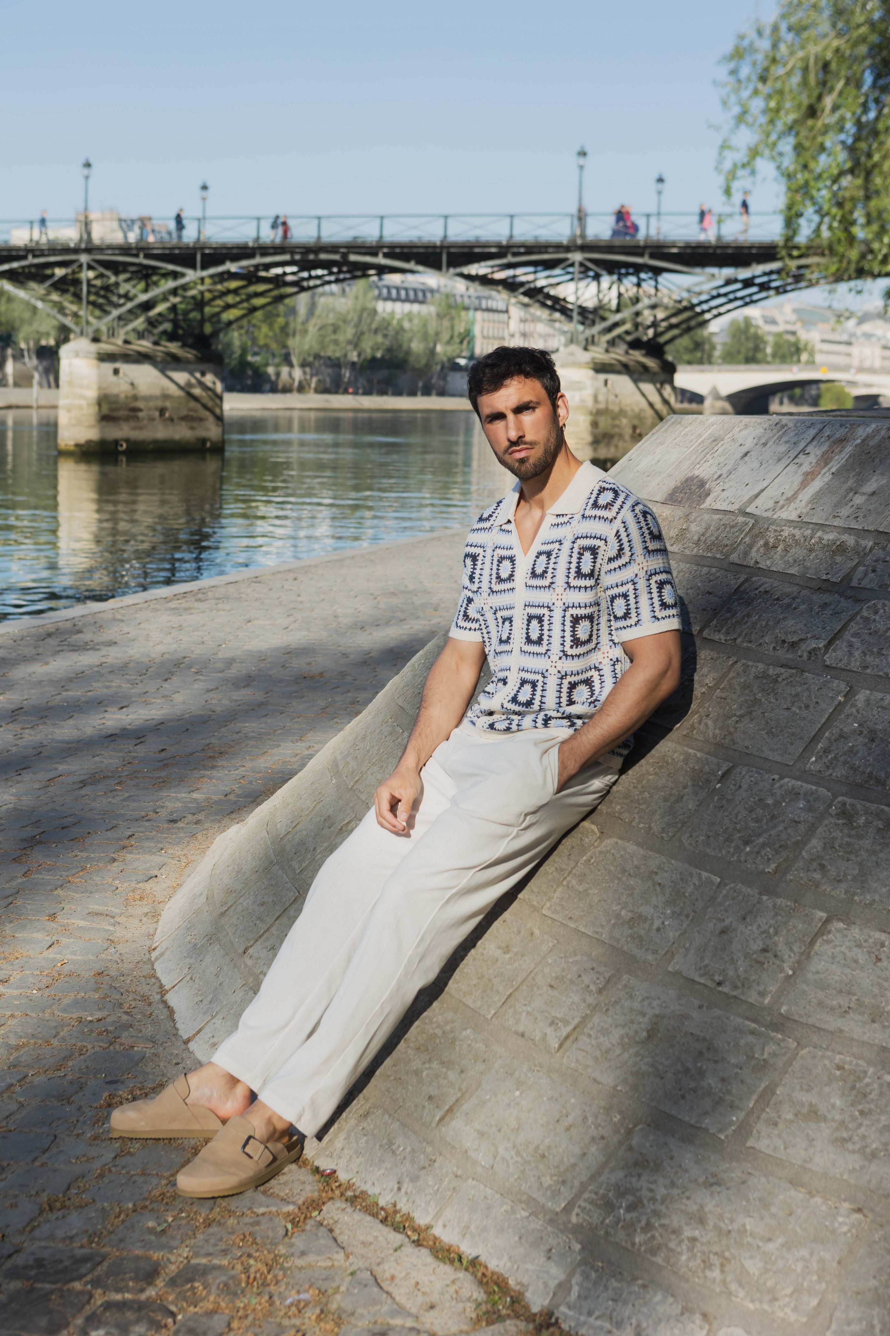 Chemise ajourée à boutons