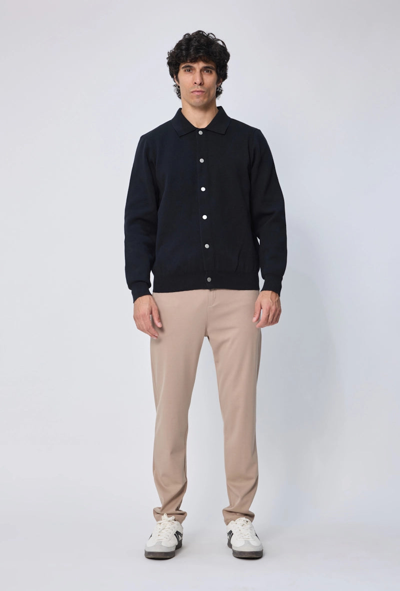 Pull uni manches longues