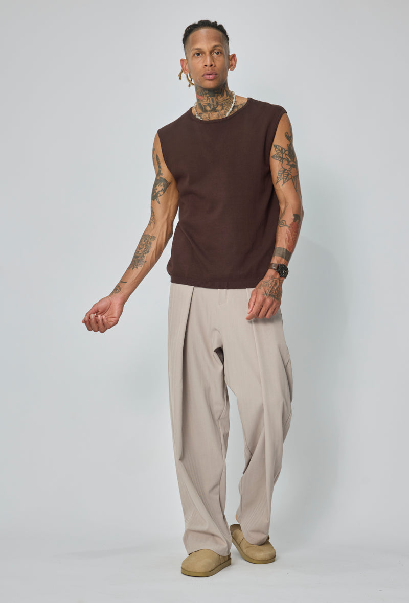 T-shirt sans manches minimaliste