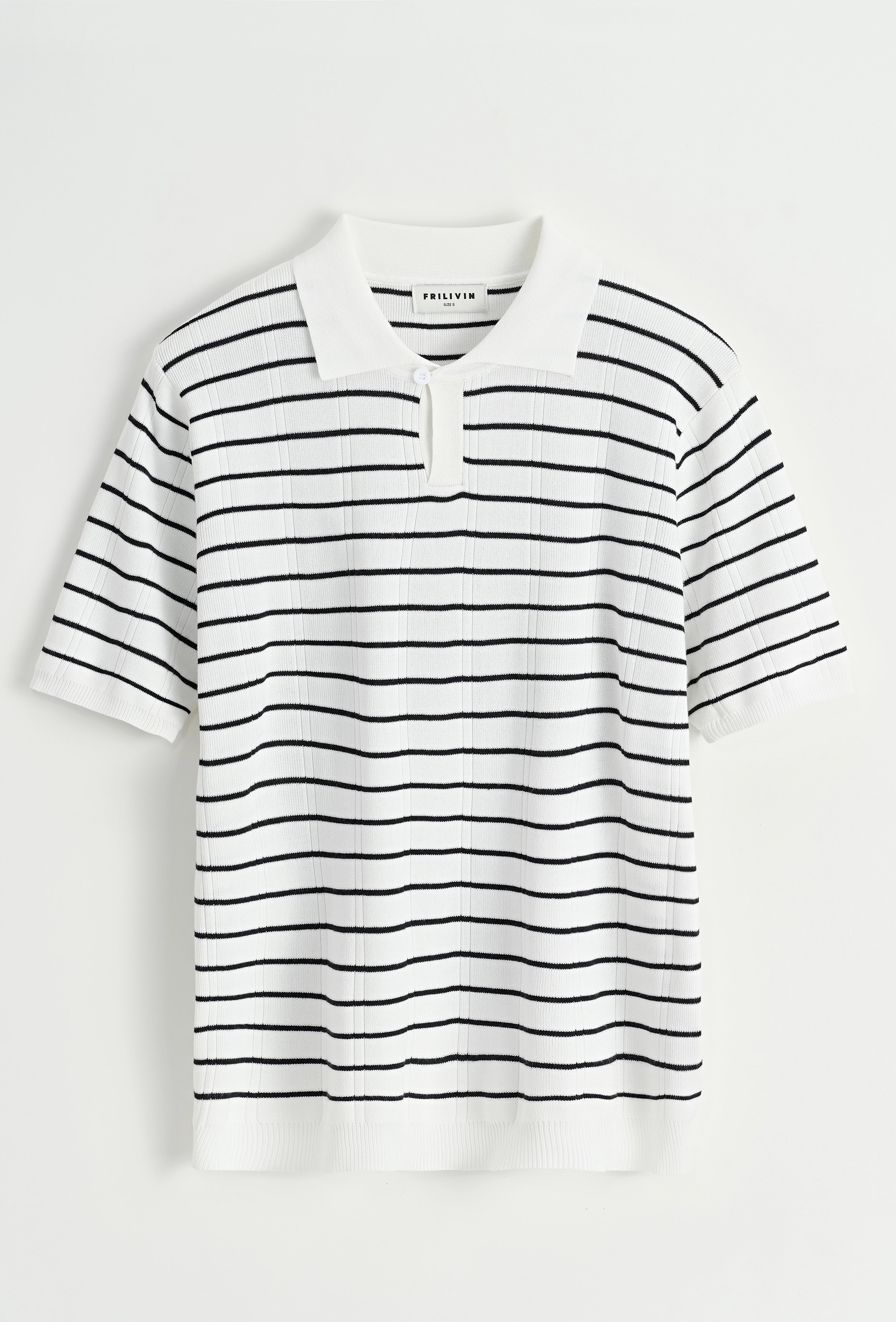 Polo col v