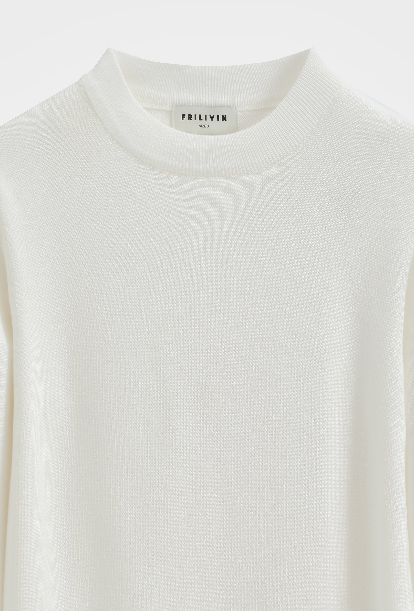 Pull col montant minimaliste