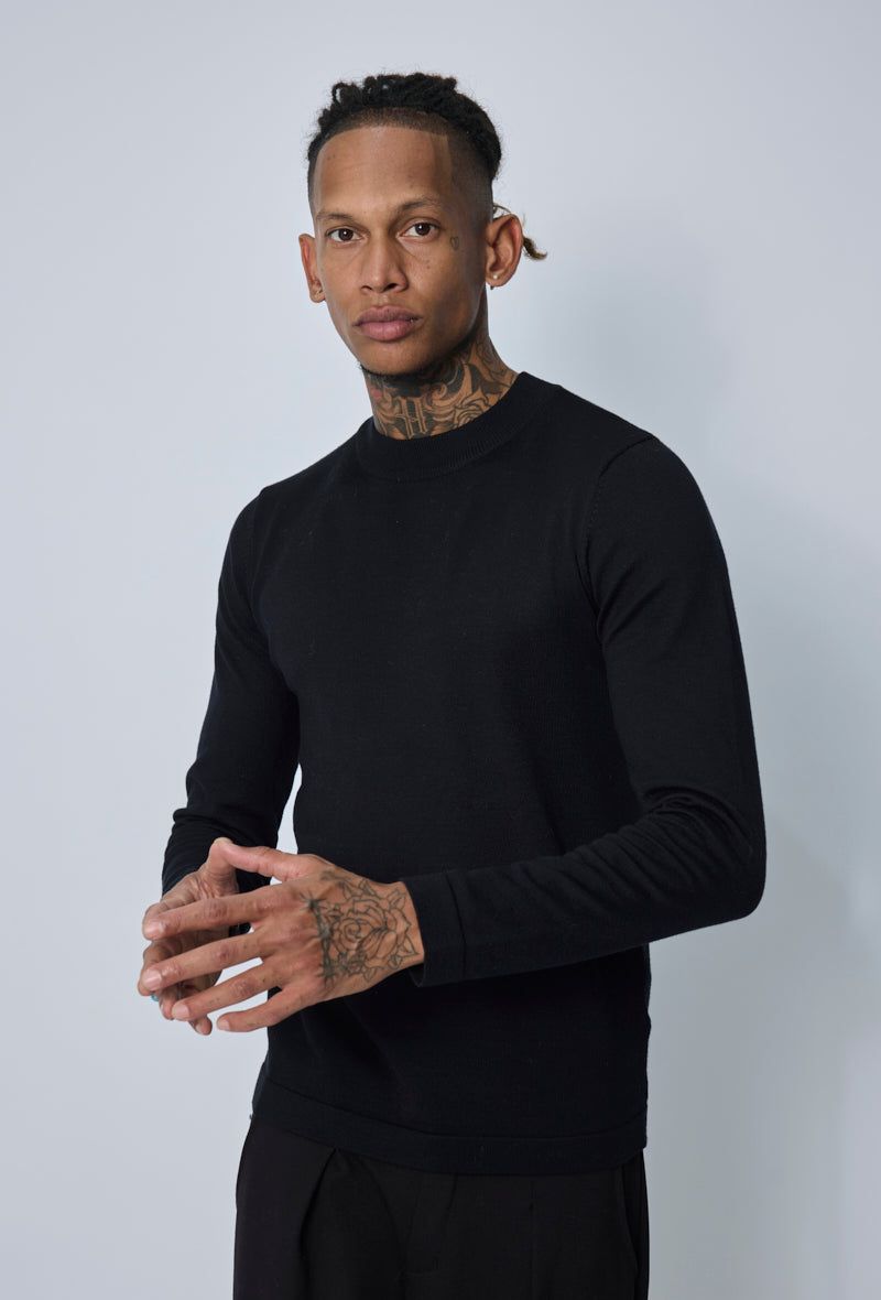 Pull col montant minimaliste