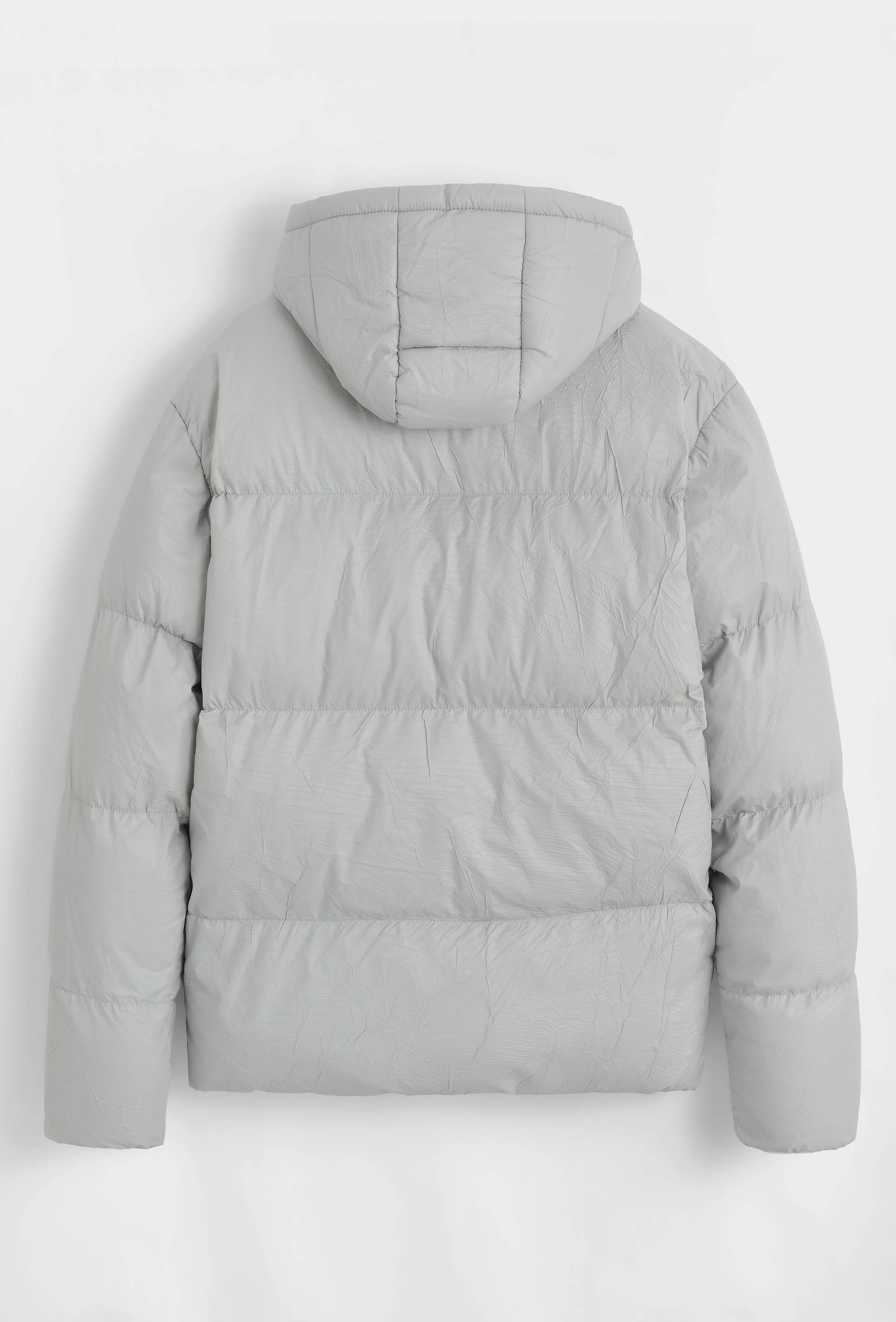 Doudoune légère au matelassage uniforme
