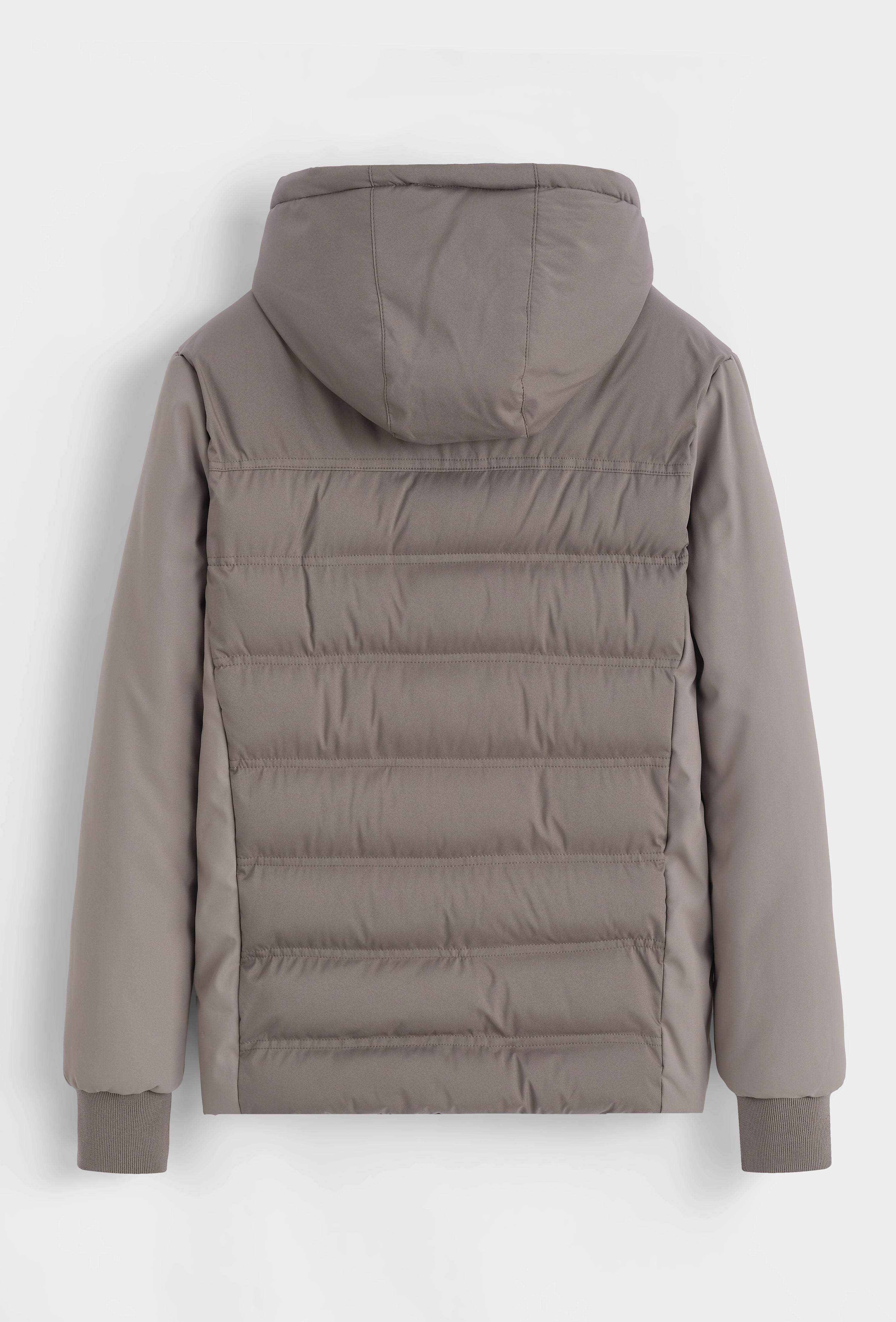 Veste matelassée au design technique