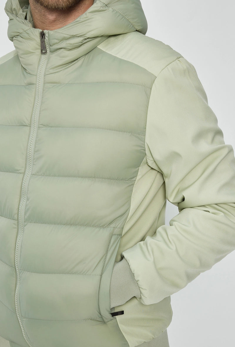Veste à capuche