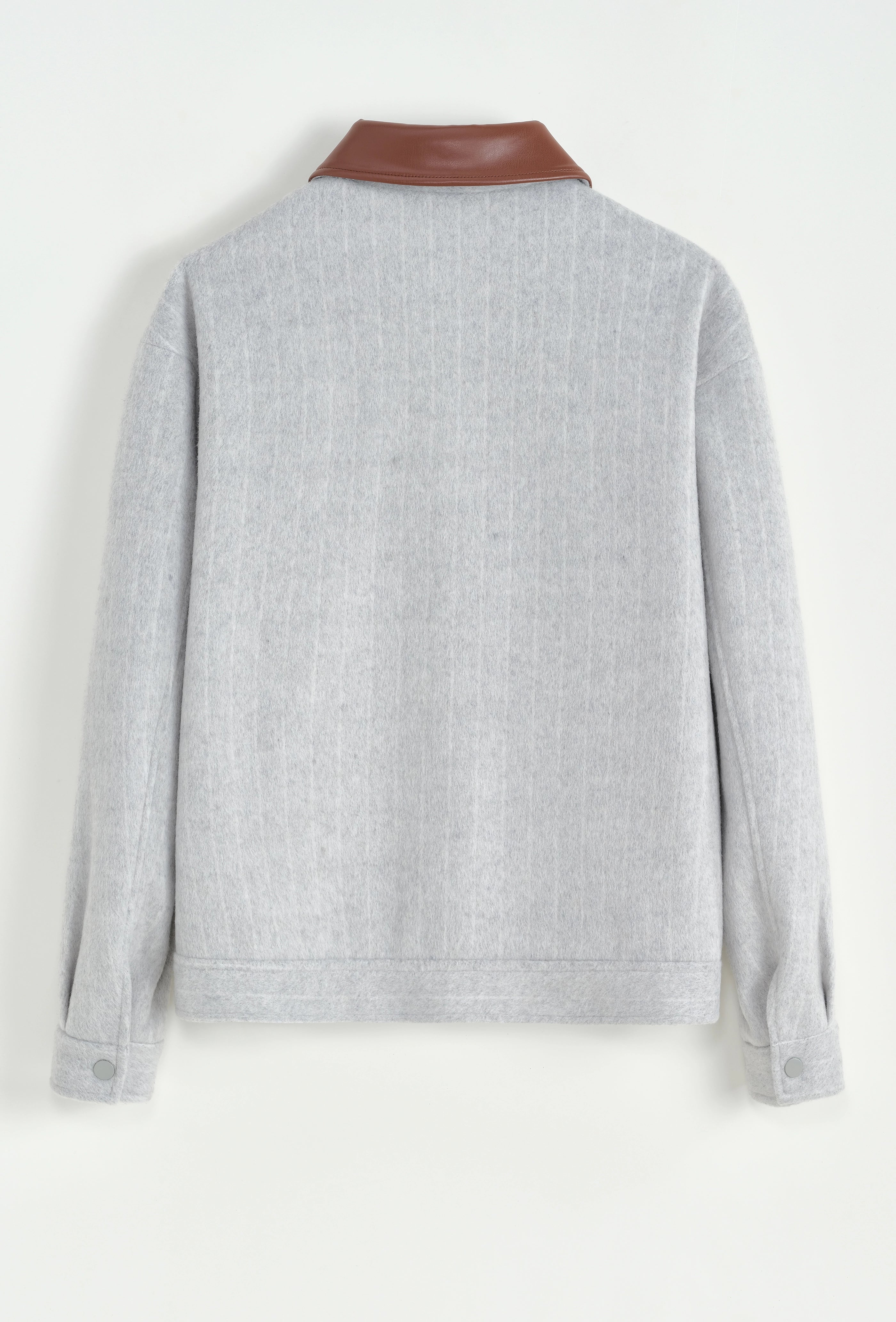 Veste à rayures avec col contrasté