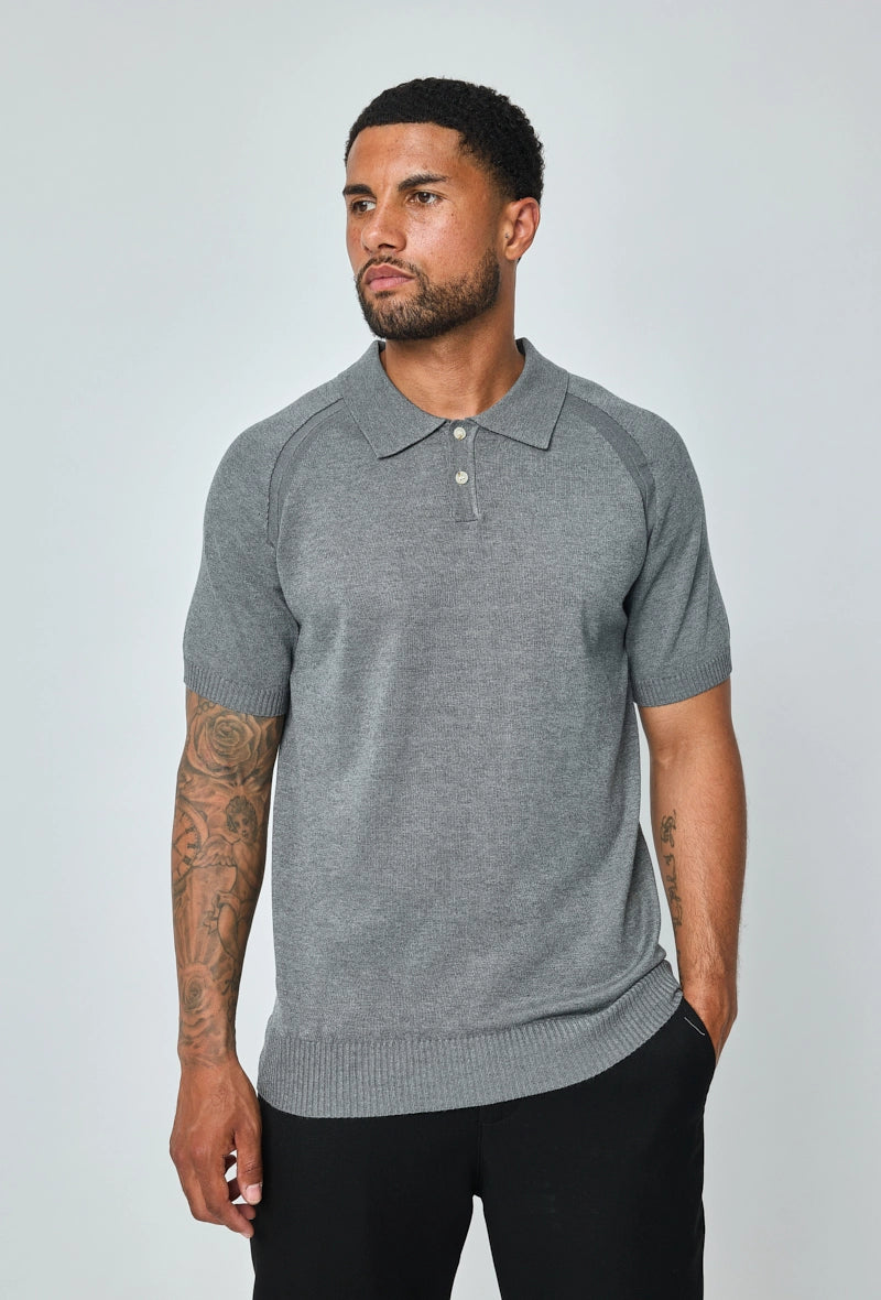 Short-sleeved plain knitted polo shirt