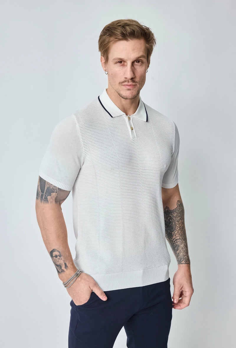 Short-sleeved plain knitted polo shirt