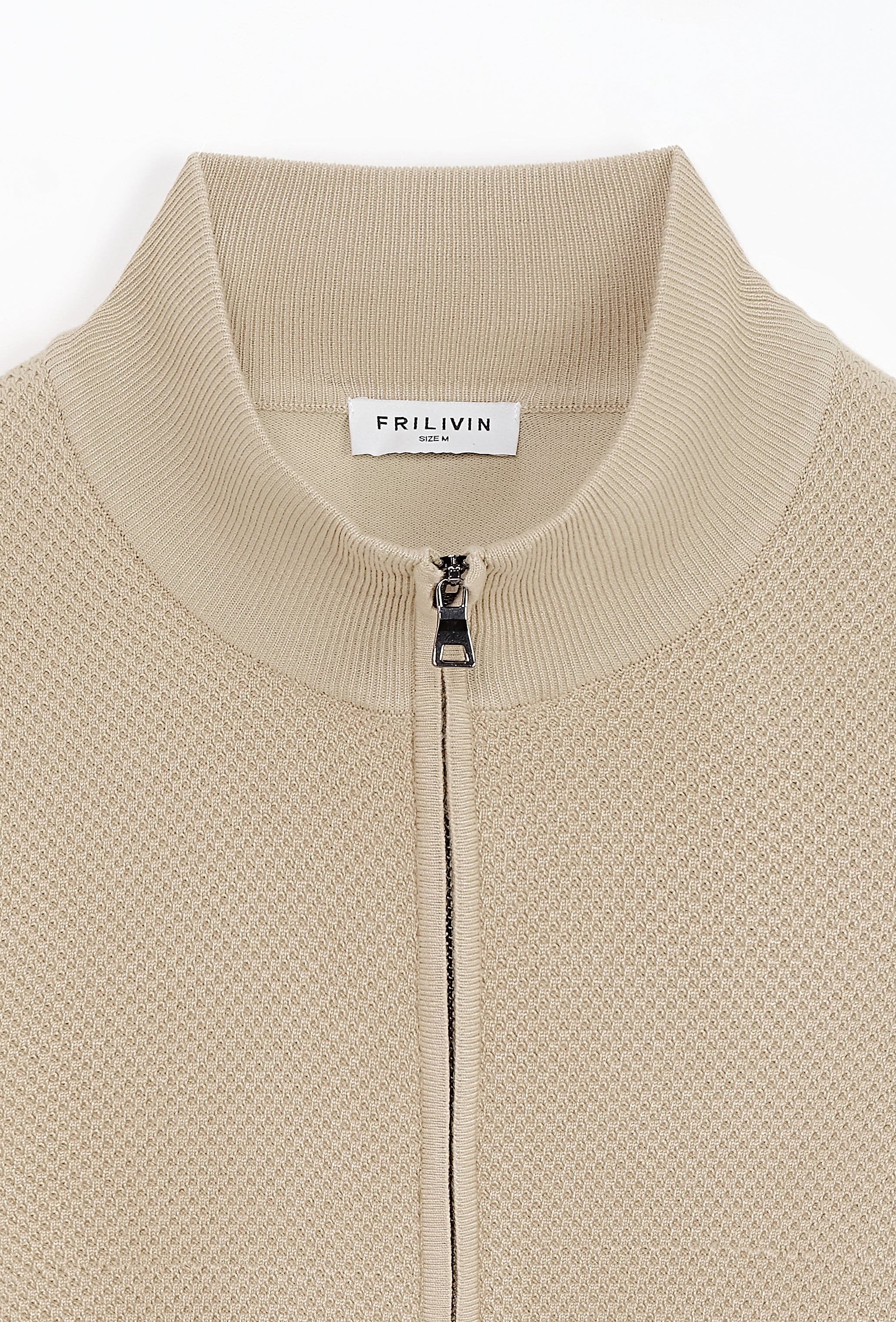 Pulls à zip