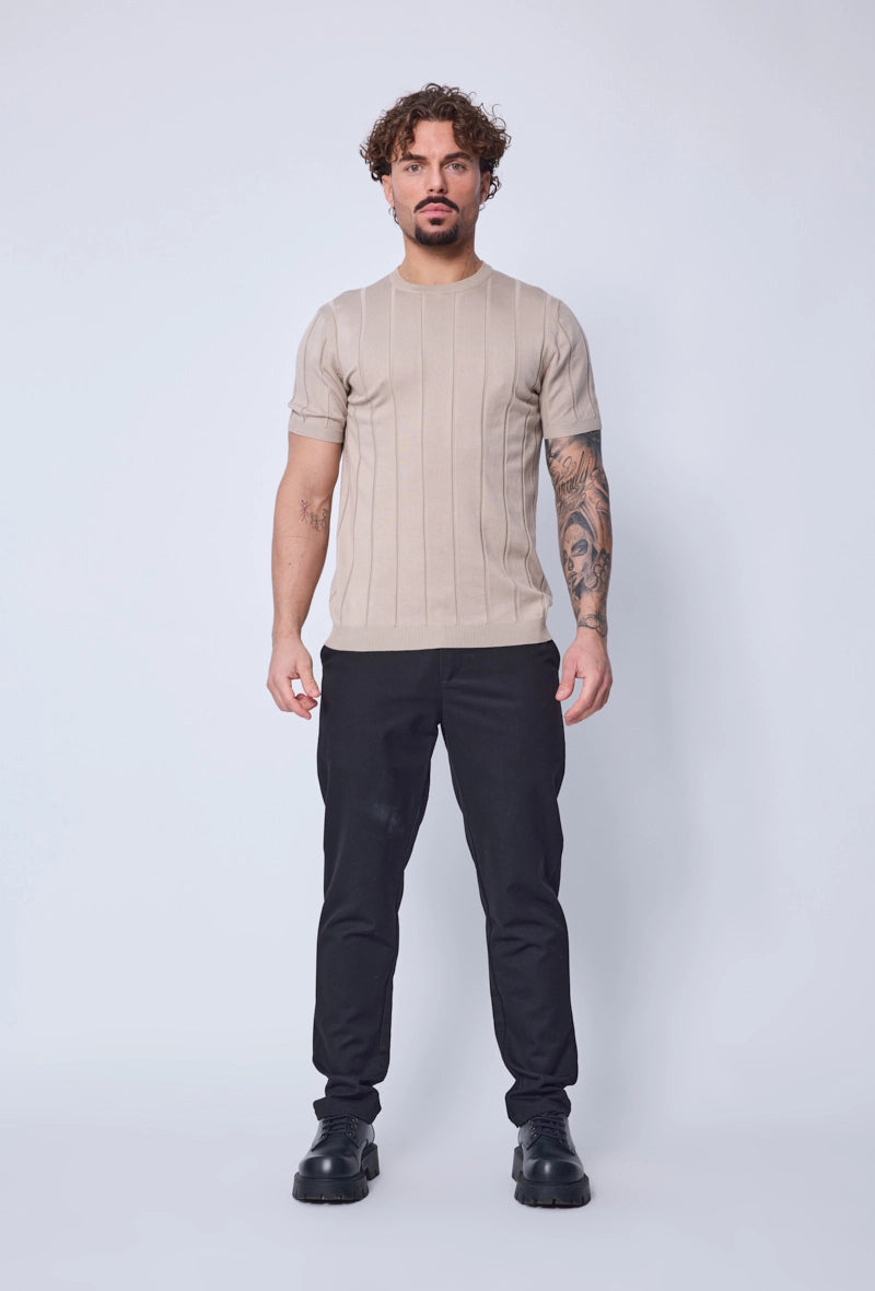 Pull léger avec lignes latérales