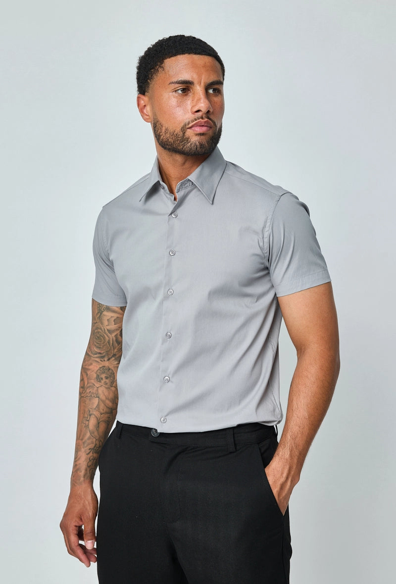 Chemise classique uni à manches courtes