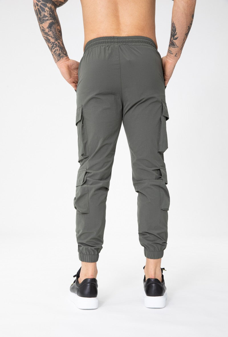 Multi-pocket jogging pants