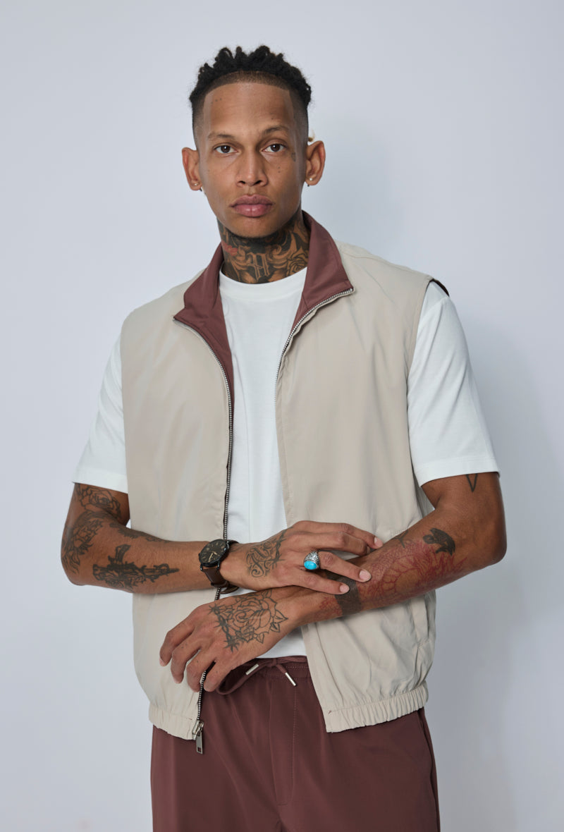 Gilet sans manches zippé
