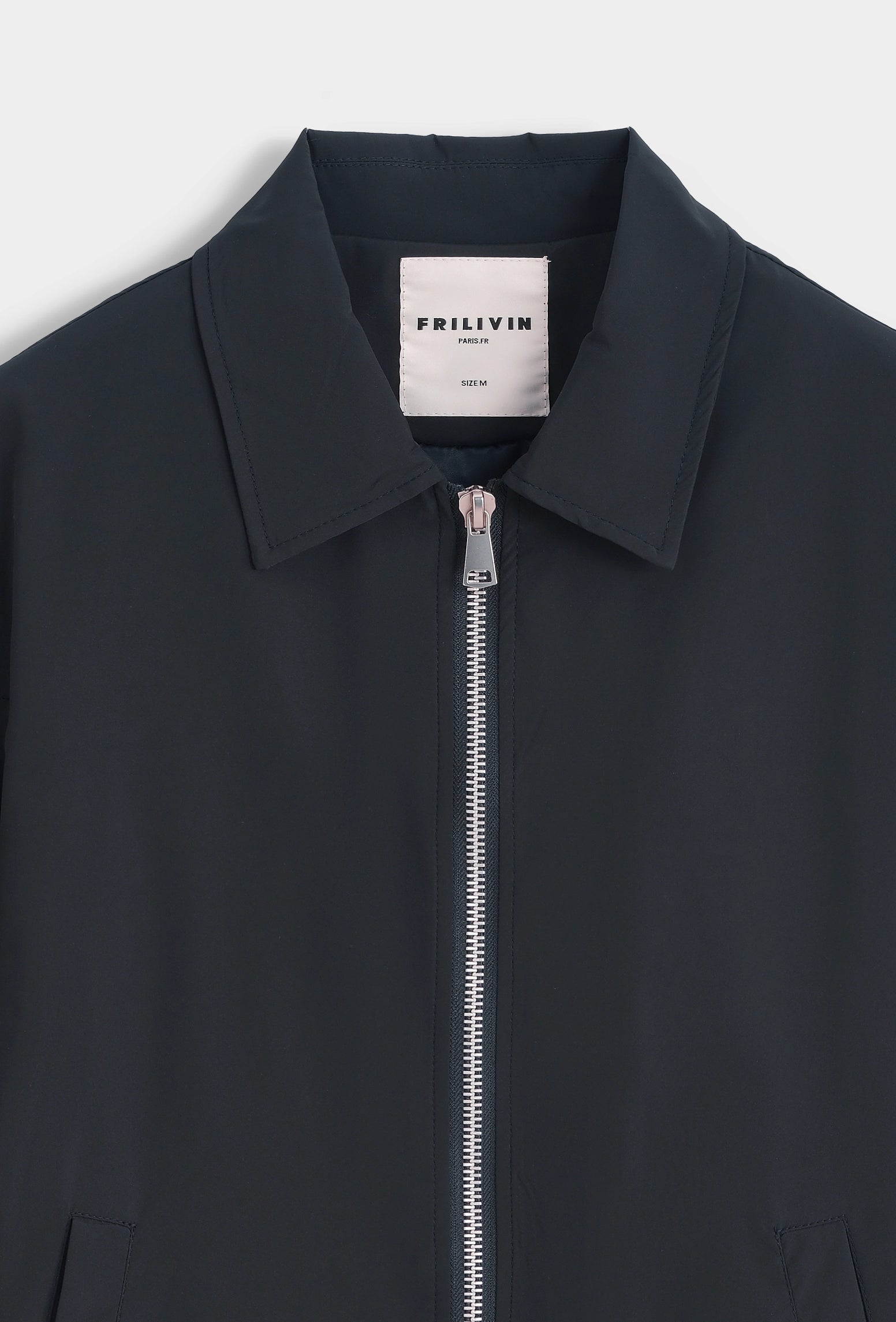 Veste légère à col classique