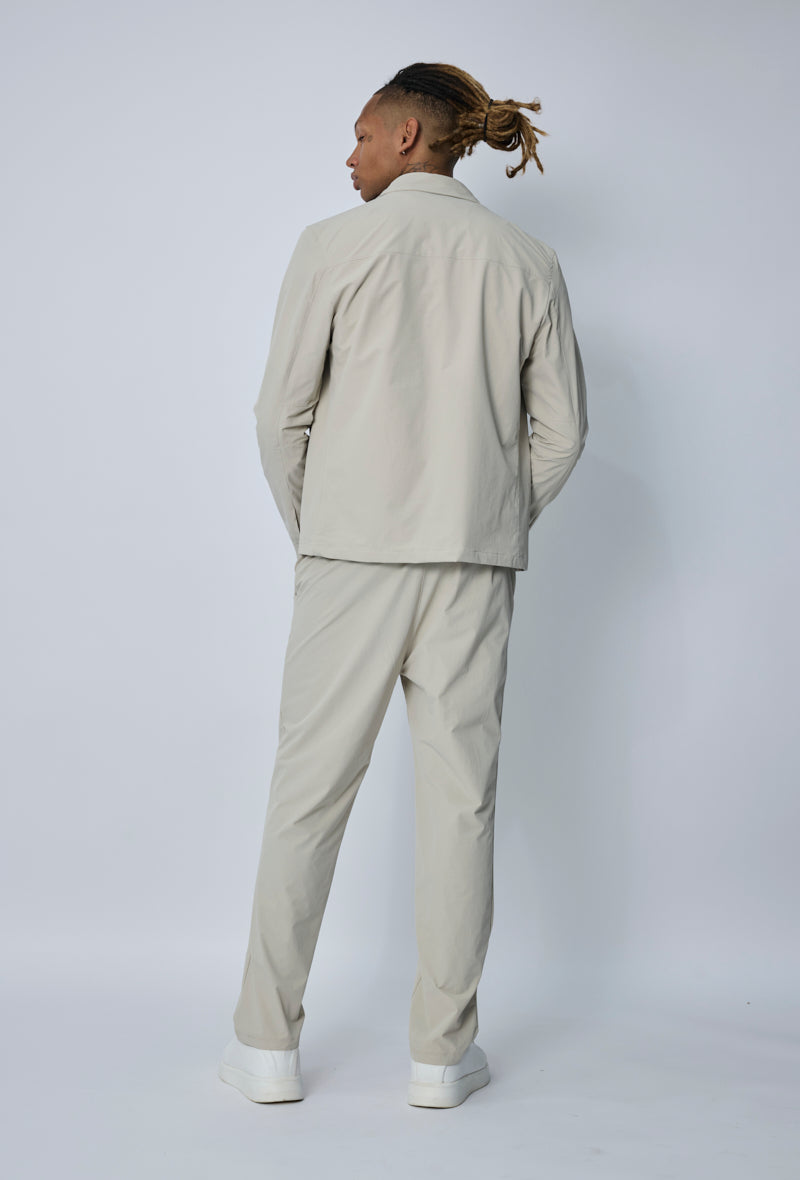 Ensemble veste et pantalon élégance décontractée