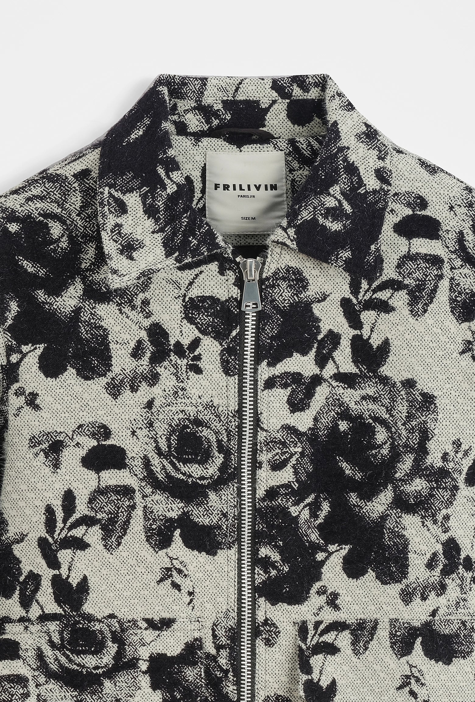 Veste à motif floral élégance et modernité