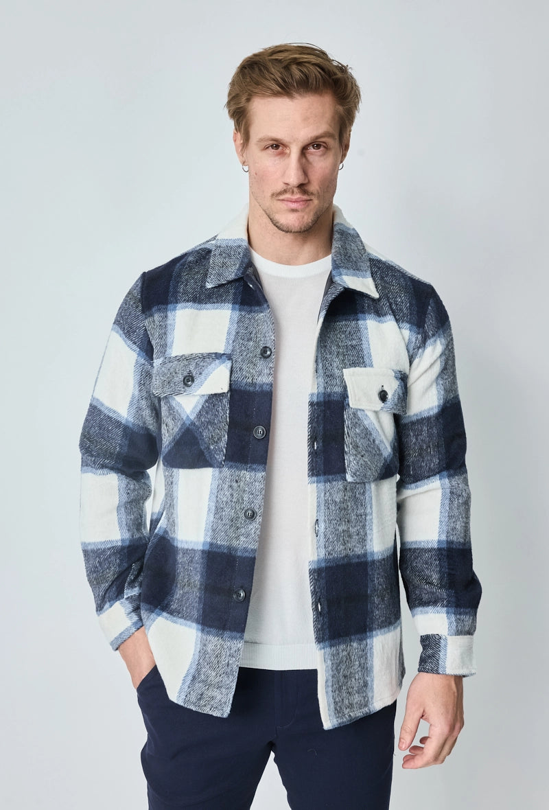 Comfortable jacket with check pattern