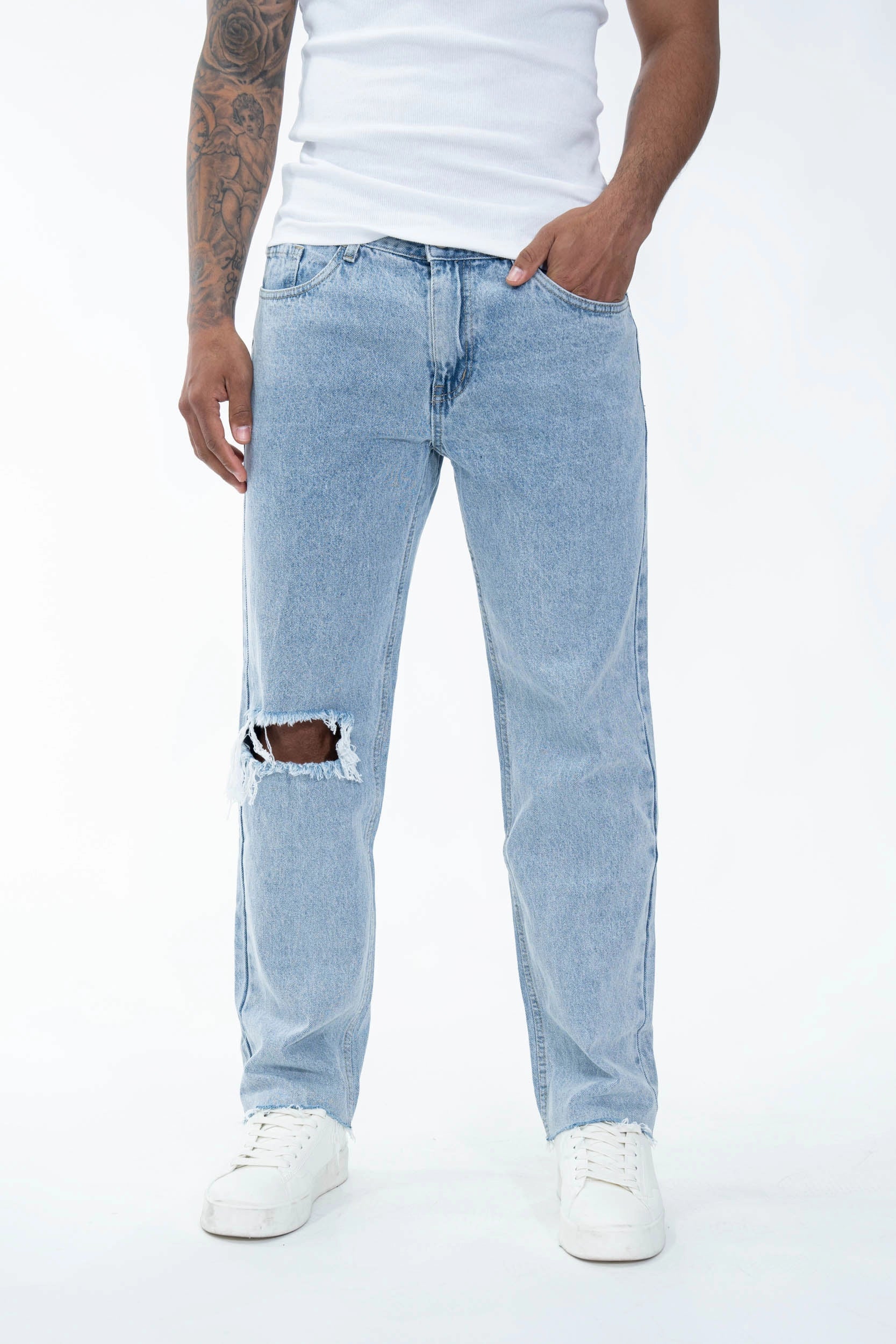 Ripped Relaxed Wash Jeans