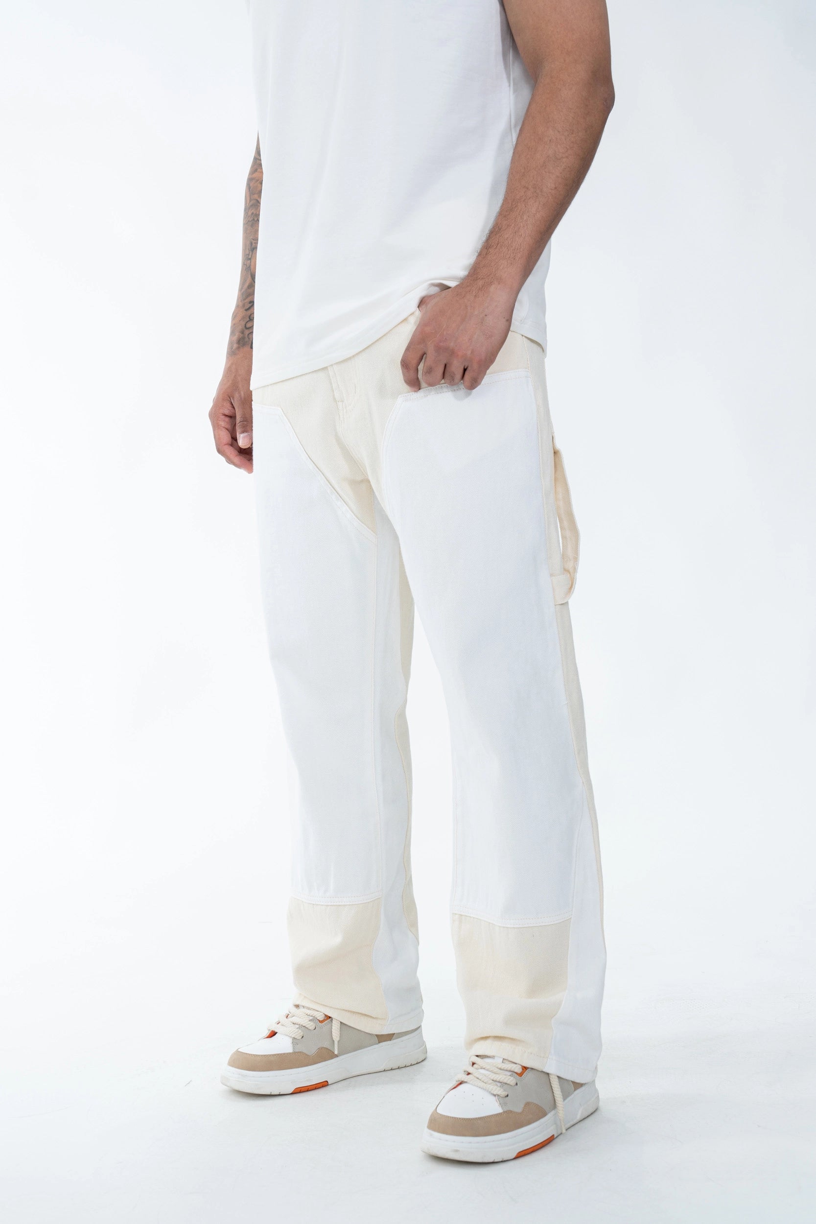 Pantalon bicolore à panneaux contrastants