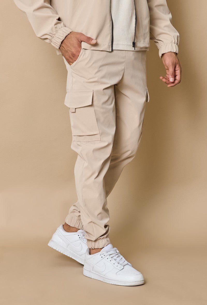 Trendy plain cargo jogger pants Frilivin