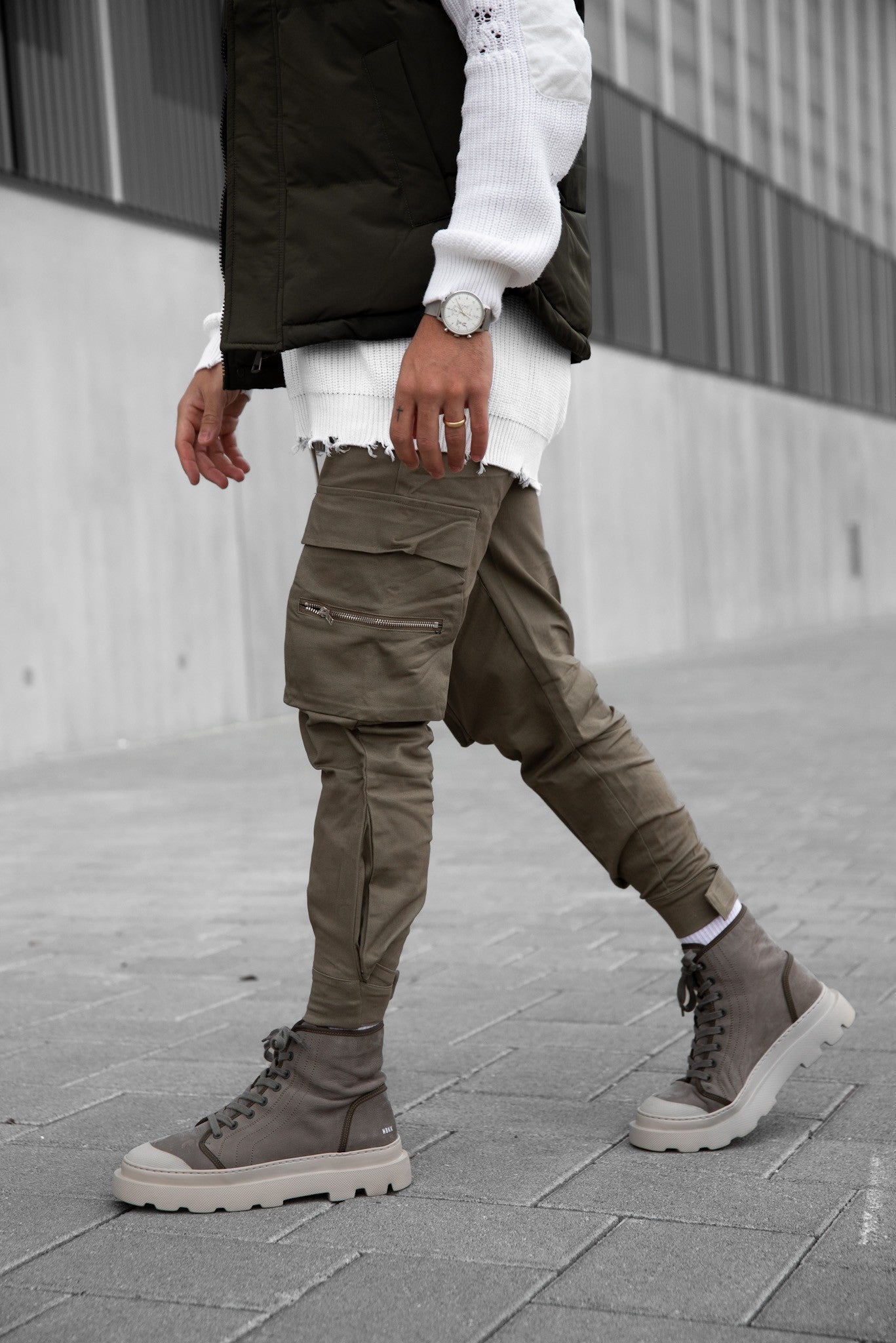 Pantalon cargo jogger avec détail zippé - Frilivin