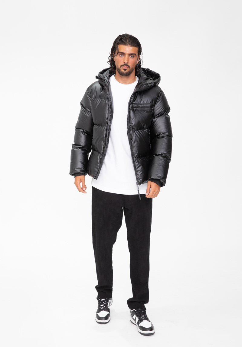 Doudoune chaude grise pour homme avec capuche à fourrure. Tendance hiver  homme 2019. De la marque FRILIVIN.